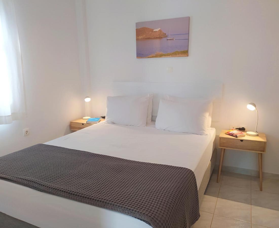 George'S Place Sifnos - Apartments Apollonía Eksteriør billede